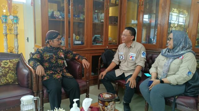 Didukung MKKS SMK Indonesia, Semarak Literasi Digital Semarang Jawa Tengah Hadir di 10 SMK