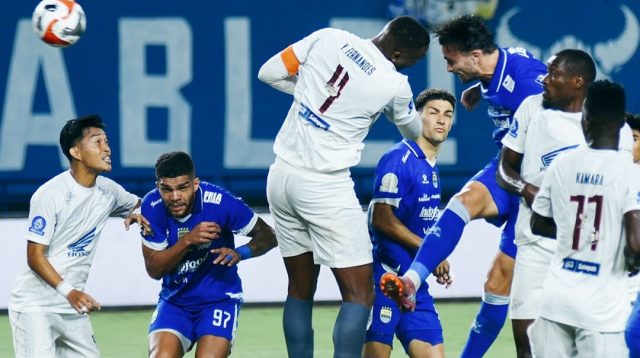 Gol kemenangan Persib Bandung saat melawan PSM Makasar (Dok : Persib Bandung)