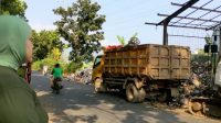 Keluhan Warga soal Sampah Menumpuk, Ketua DPRD Kabupaten Cirebon Turun Langsung ke TPS Talun Keluhan Warga soal Sampah Menumpuk, Ketua DPRD Kabupaten Cirebon Turun Langsung ke TPS Talun